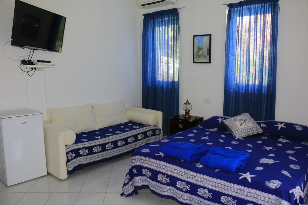 Cala Cavone Guest House Πόντσα Εξωτερικό φωτογραφία