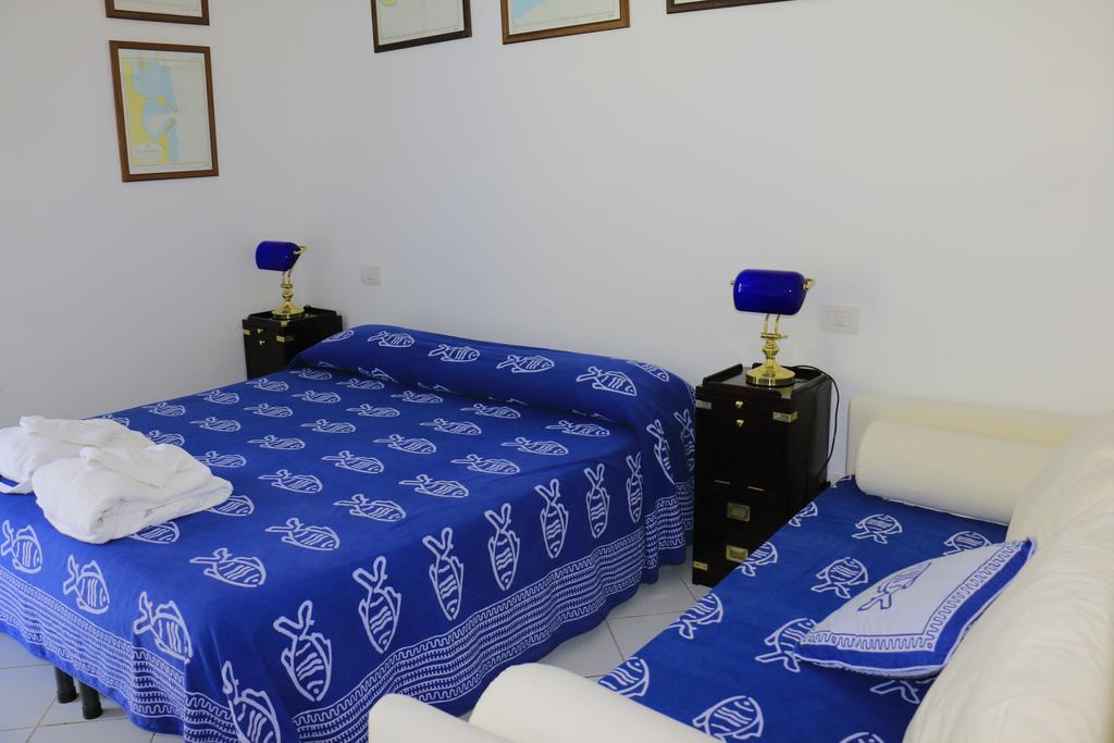 Cala Cavone Guest House Πόντσα Εξωτερικό φωτογραφία