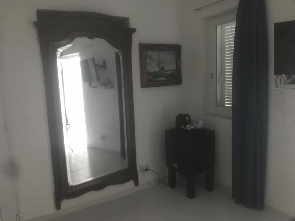 Cala Cavone Guest House Πόντσα Εξωτερικό φωτογραφία